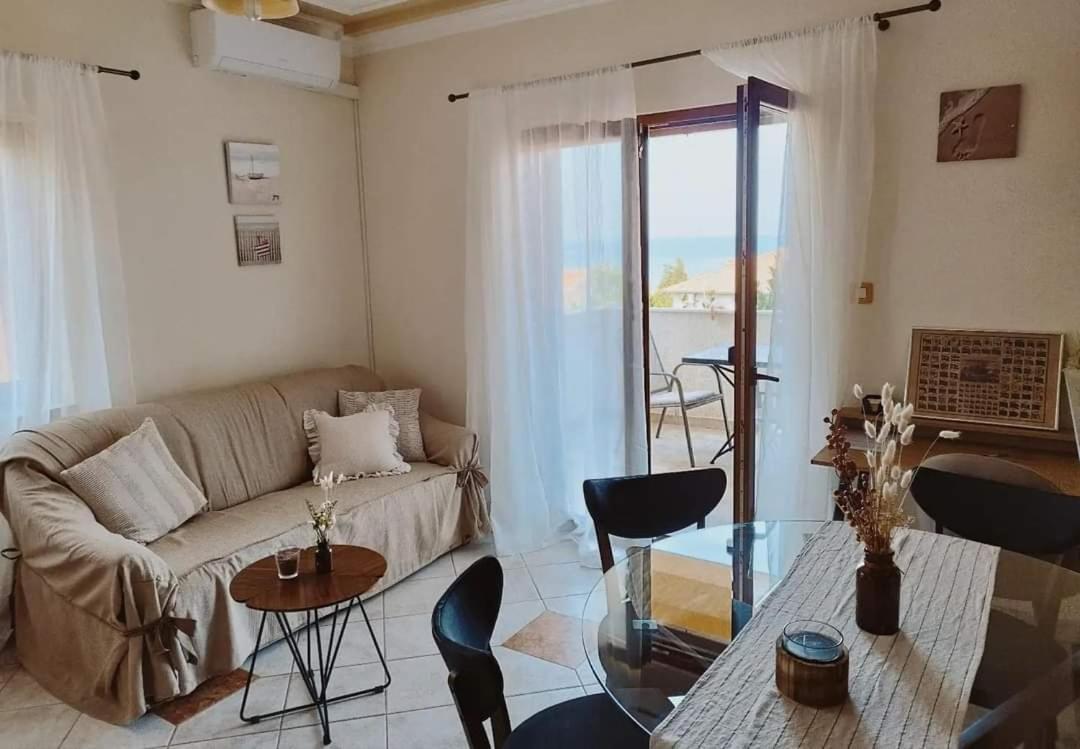 Apartman Mediterraneo Supetar Zewnętrze zdjęcie